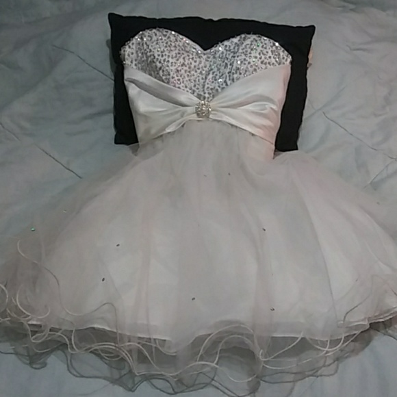 Cocktail dress - Picture 2 of 8